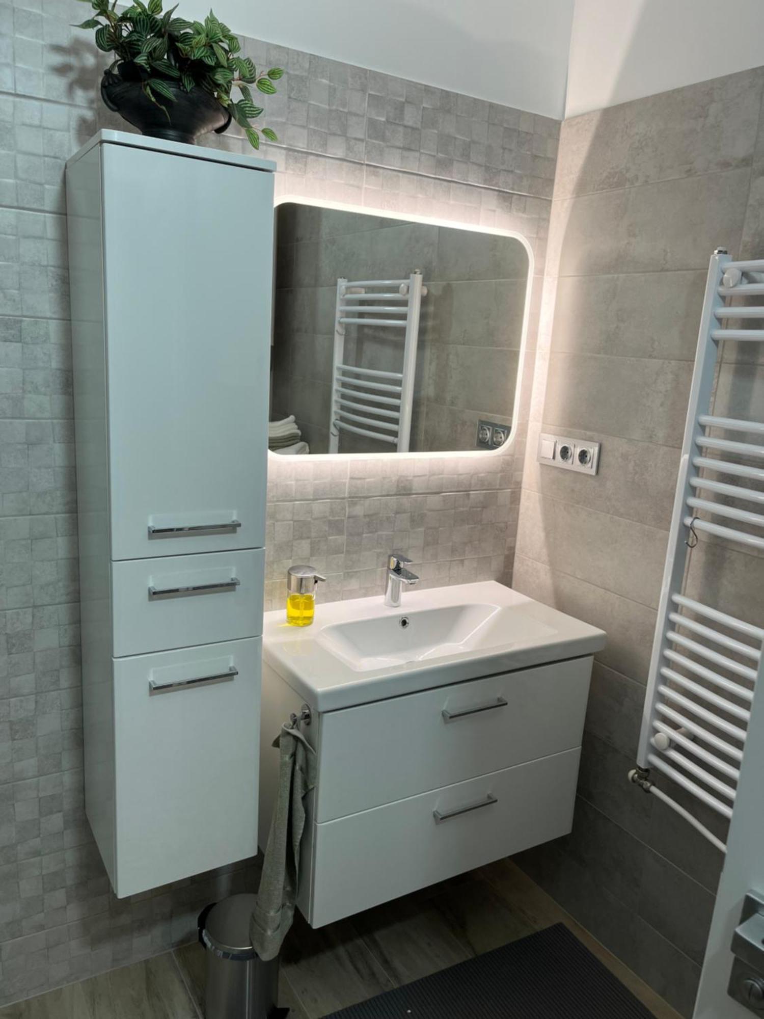 Ildiko'S 2 Bedroom Cosy Budapest Suite ภายนอก รูปภาพ